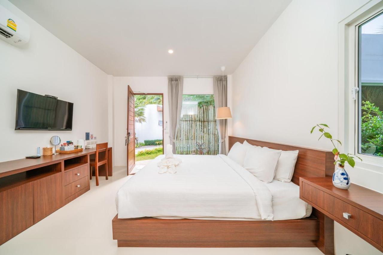 Resto Sea Resort - Baan Krut Prachuap Khiri Khan Exterior photo