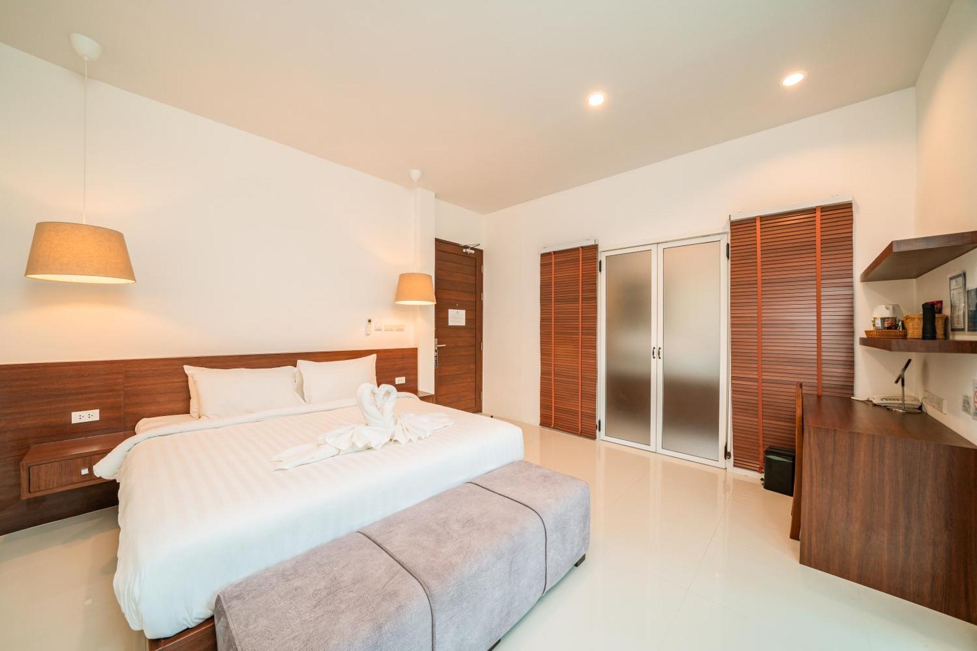 Resto Sea Resort - Baan Krut Prachuap Khiri Khan Exterior photo